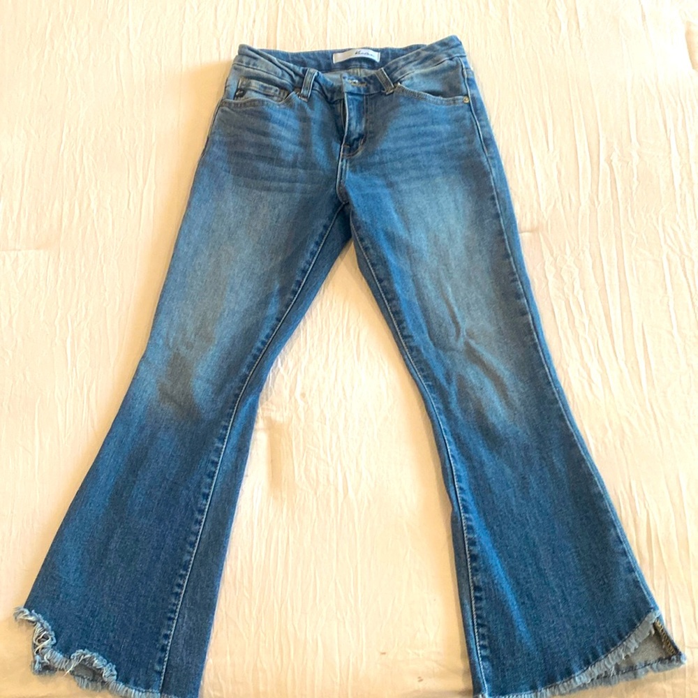 KanCan wide leg capri’s